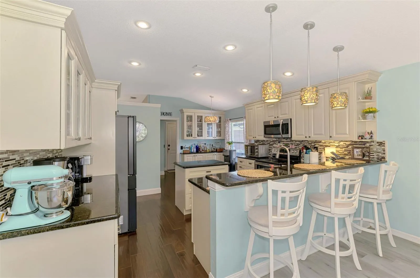 241 FAREHAM DR