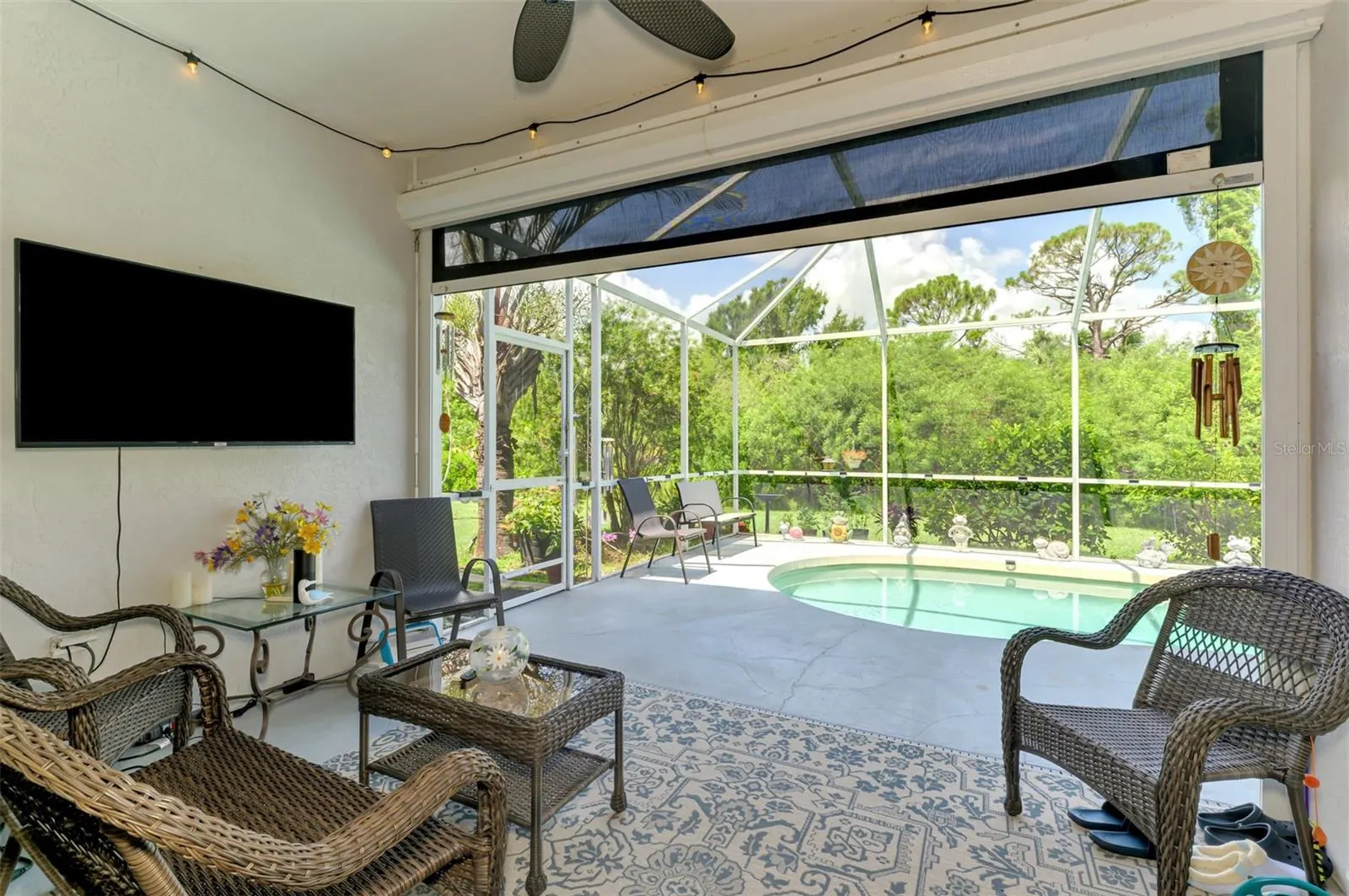 241 FAREHAM DR