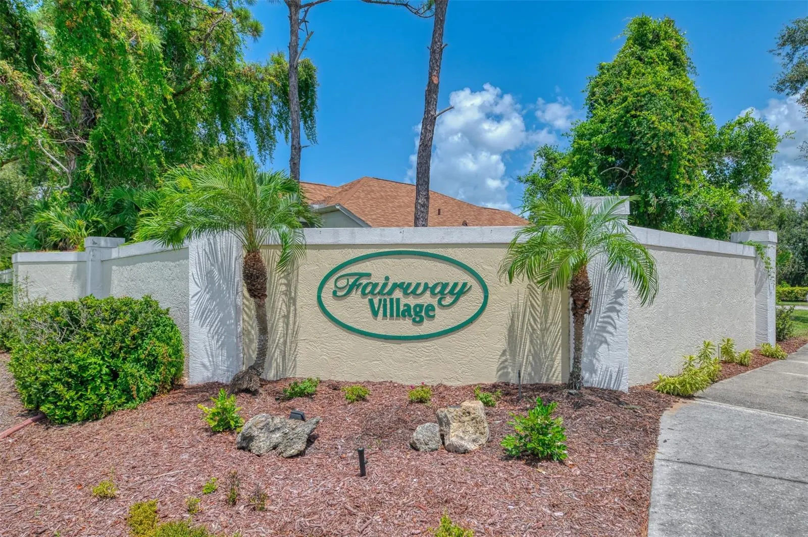 241 FAREHAM DR