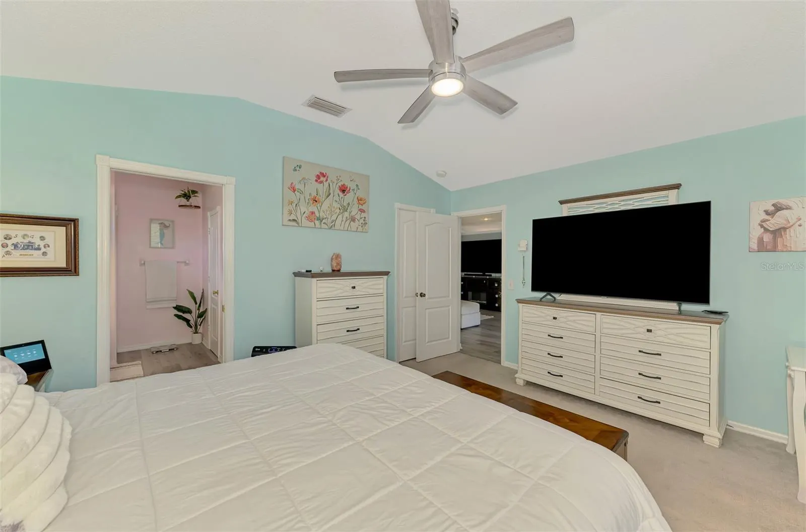 241 FAREHAM DR