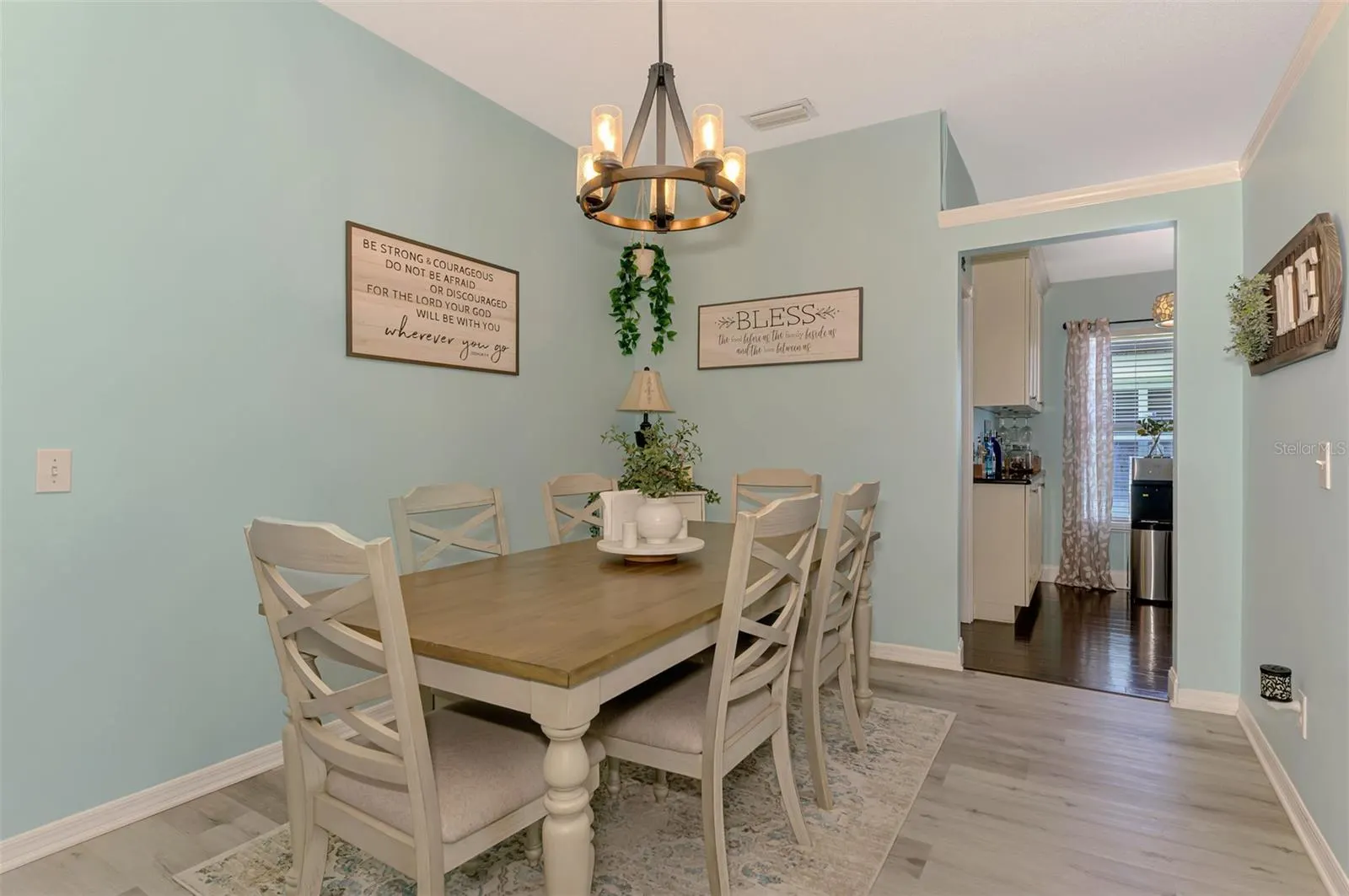 241 FAREHAM DR