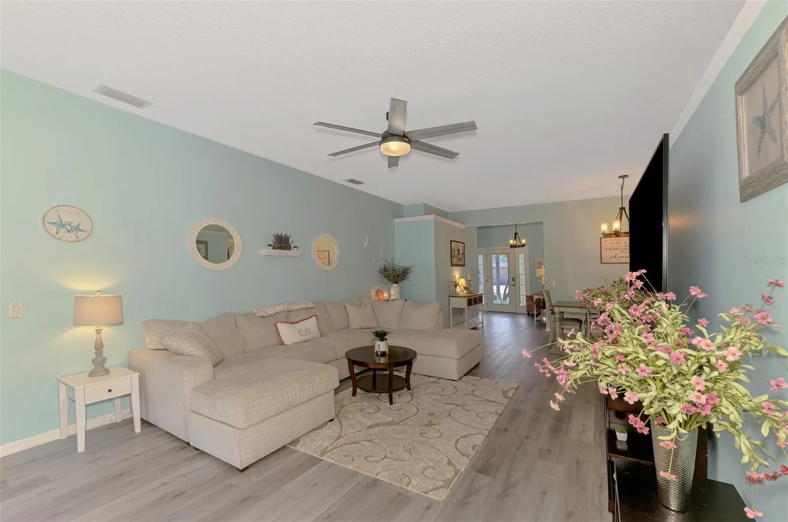 241 FAREHAM DR