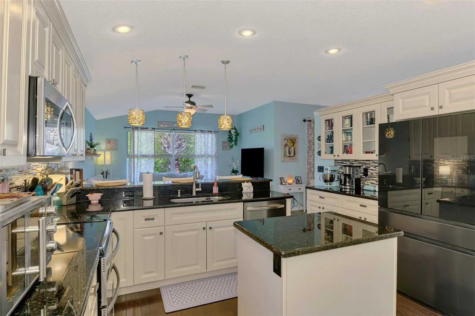 241 FAREHAM DR