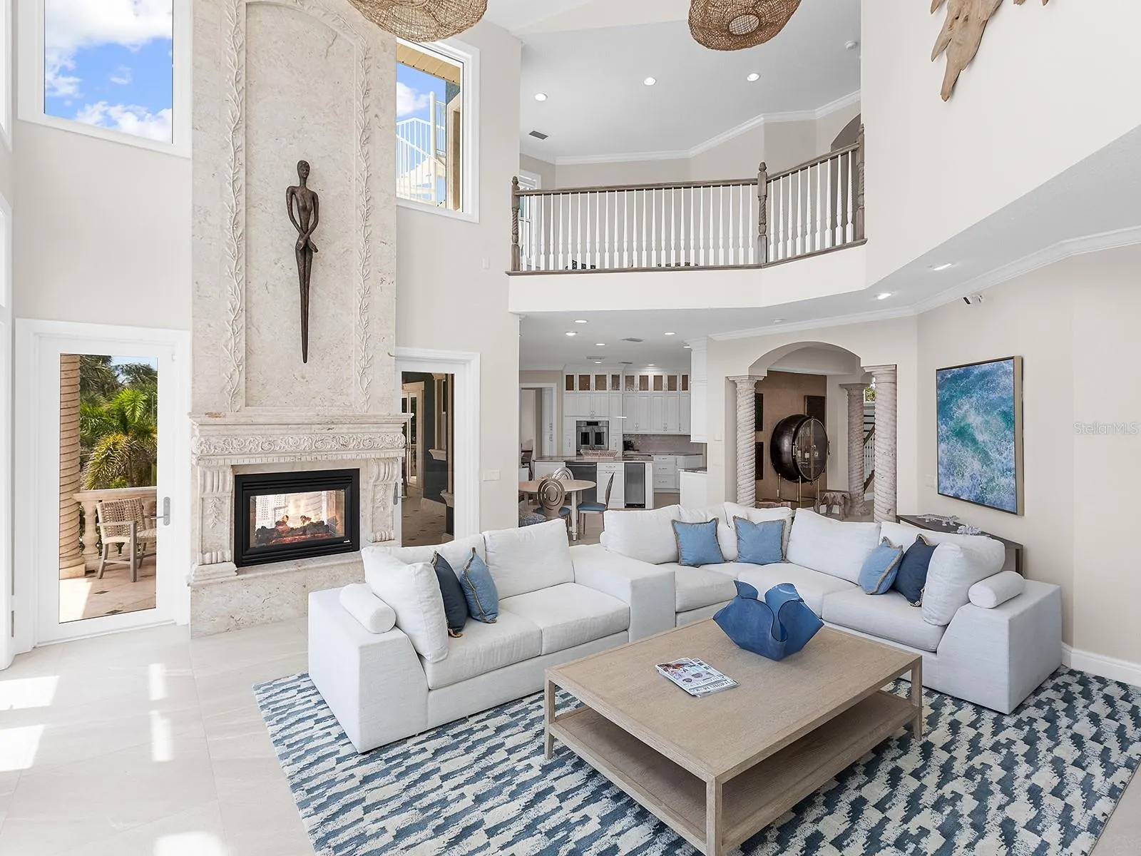 144 N CASEY KEY RD