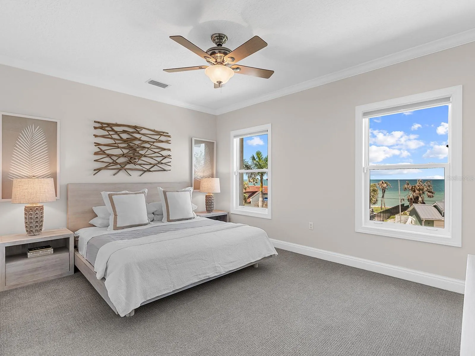 144 N CASEY KEY RD