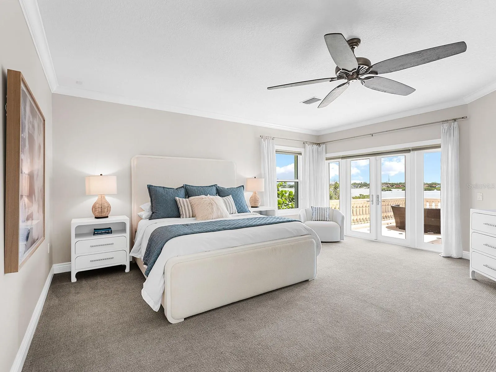 144 N CASEY KEY RD