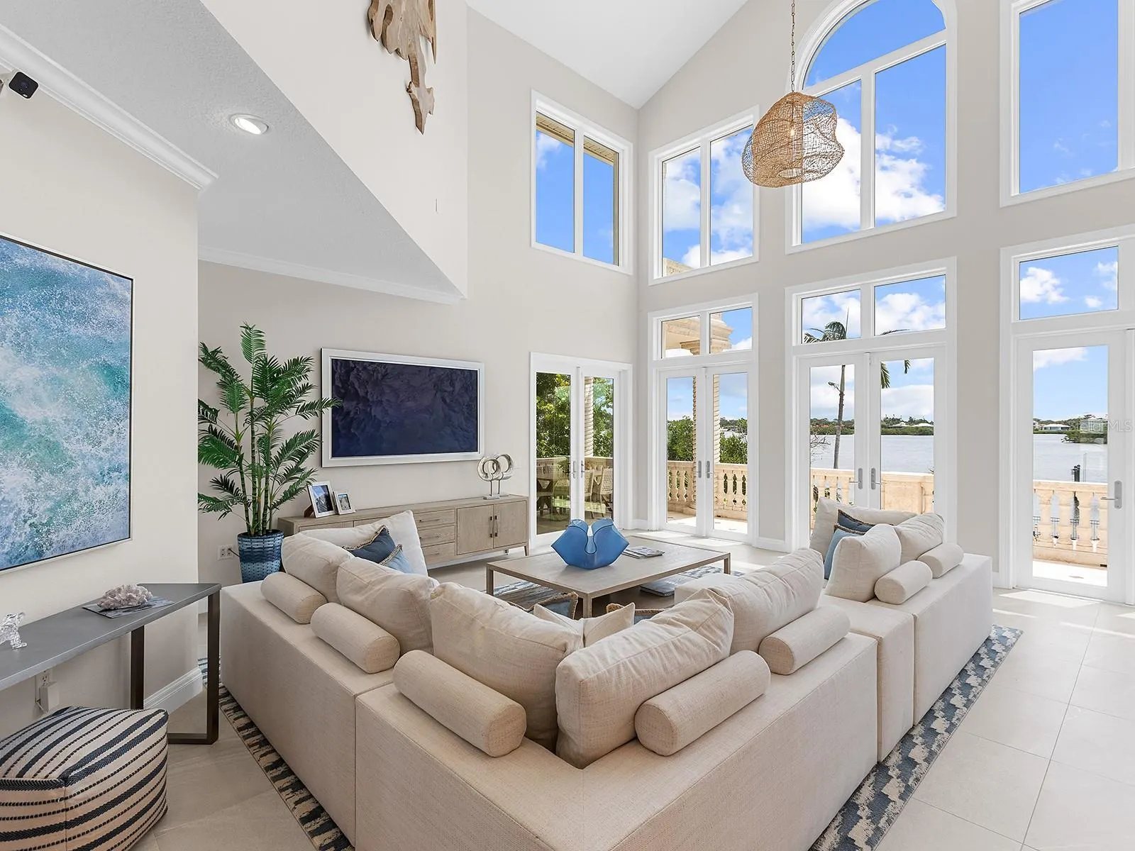 144 N CASEY KEY RD