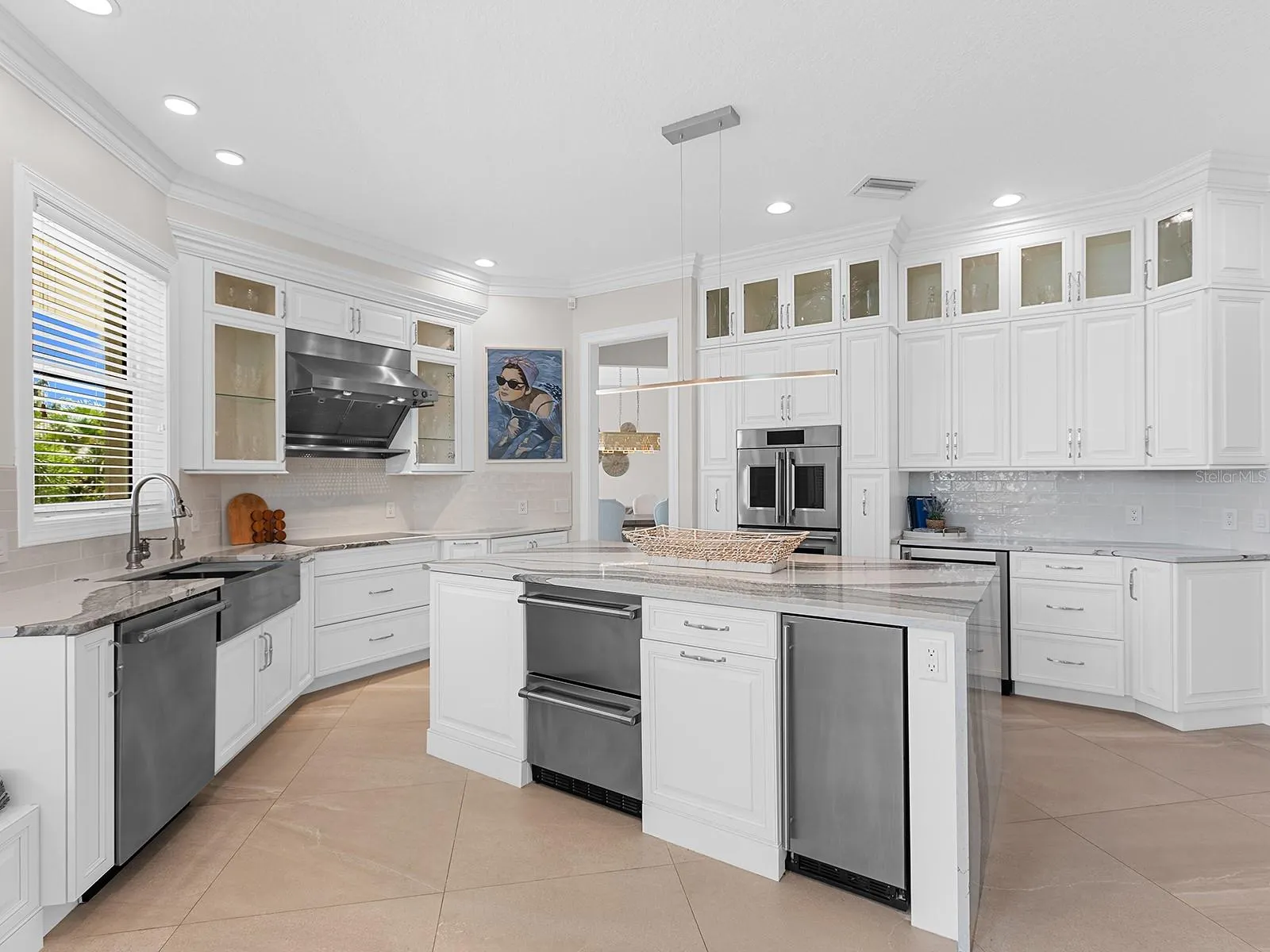 144 N CASEY KEY RD