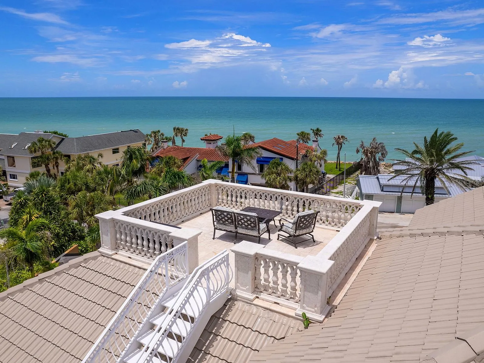 144 N CASEY KEY RD