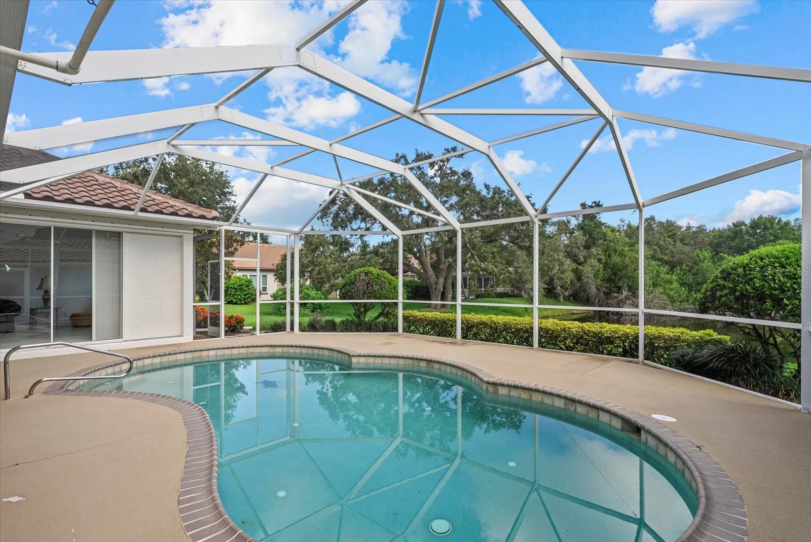 783 BRIDLE OAKS DR