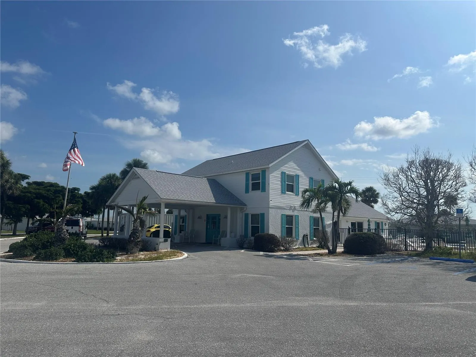 1977 BEACH RD #60, #60