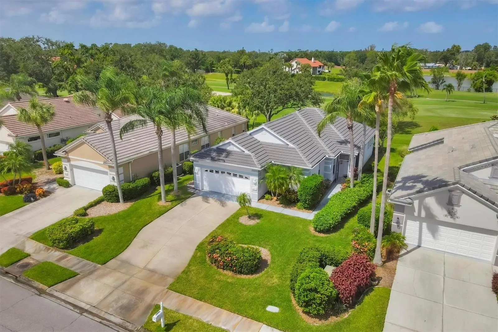 4058 CADDIE DR E