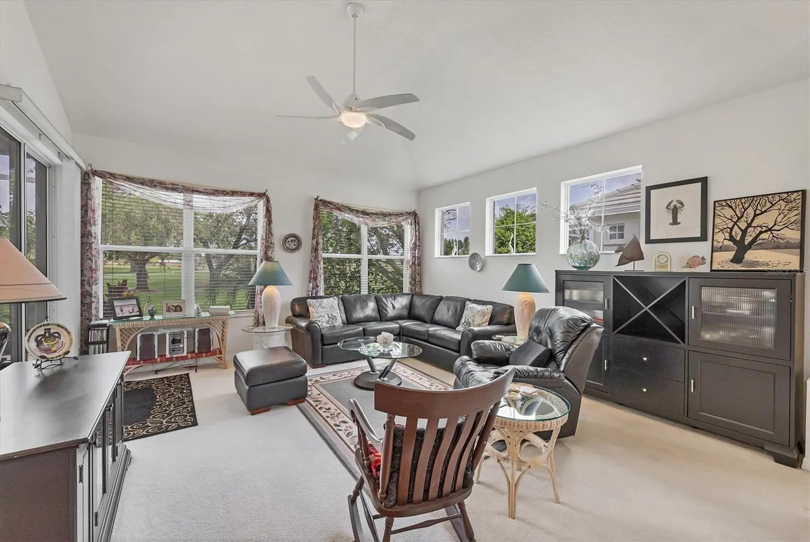 4058 CADDIE DR E