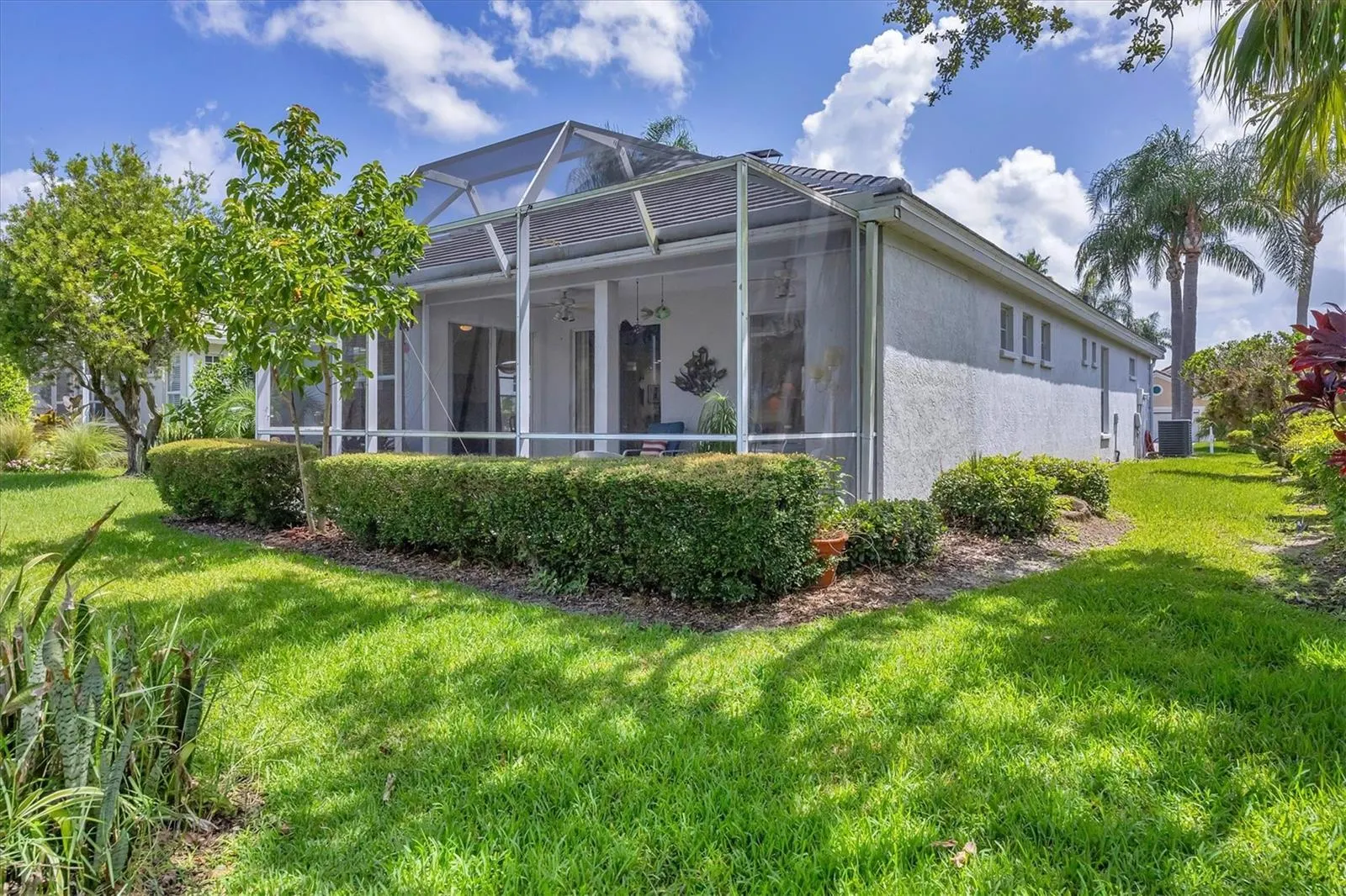 4058 CADDIE DR E