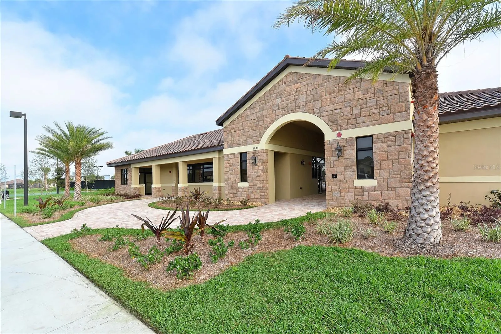 6806 GRAND ESTUARY TRL #102, #102