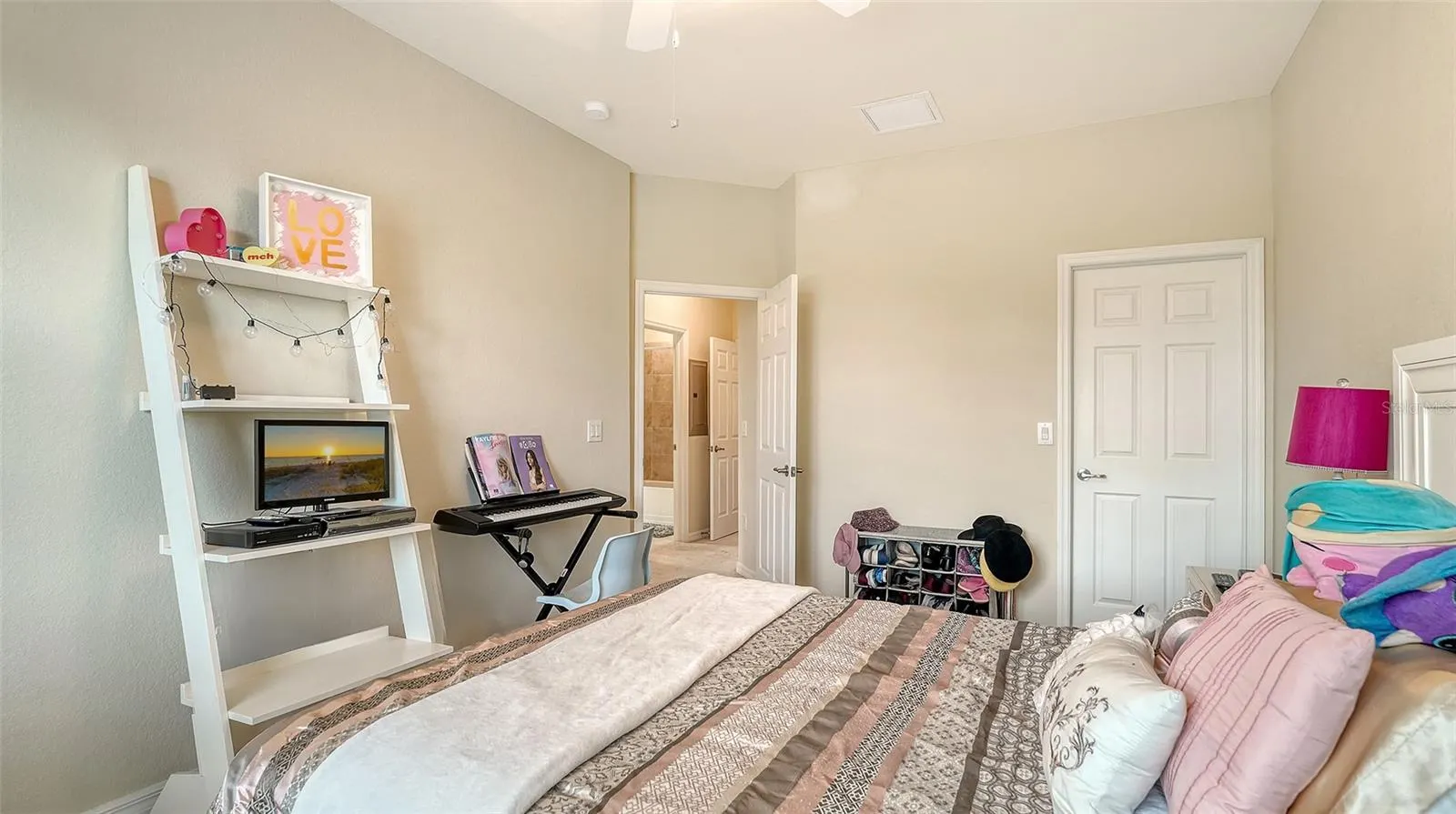 6806 GRAND ESTUARY TRL #102, #102