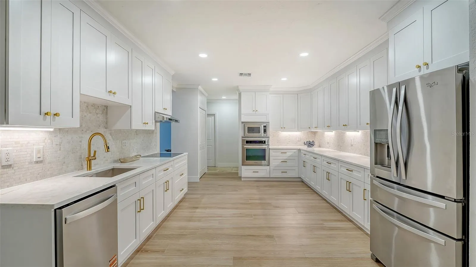 3639 BENEVA OAKS BLVD