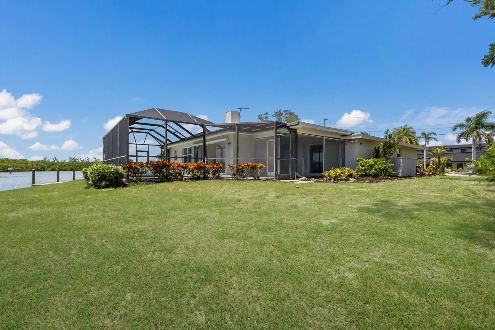 10419 SPOONBILL RD W