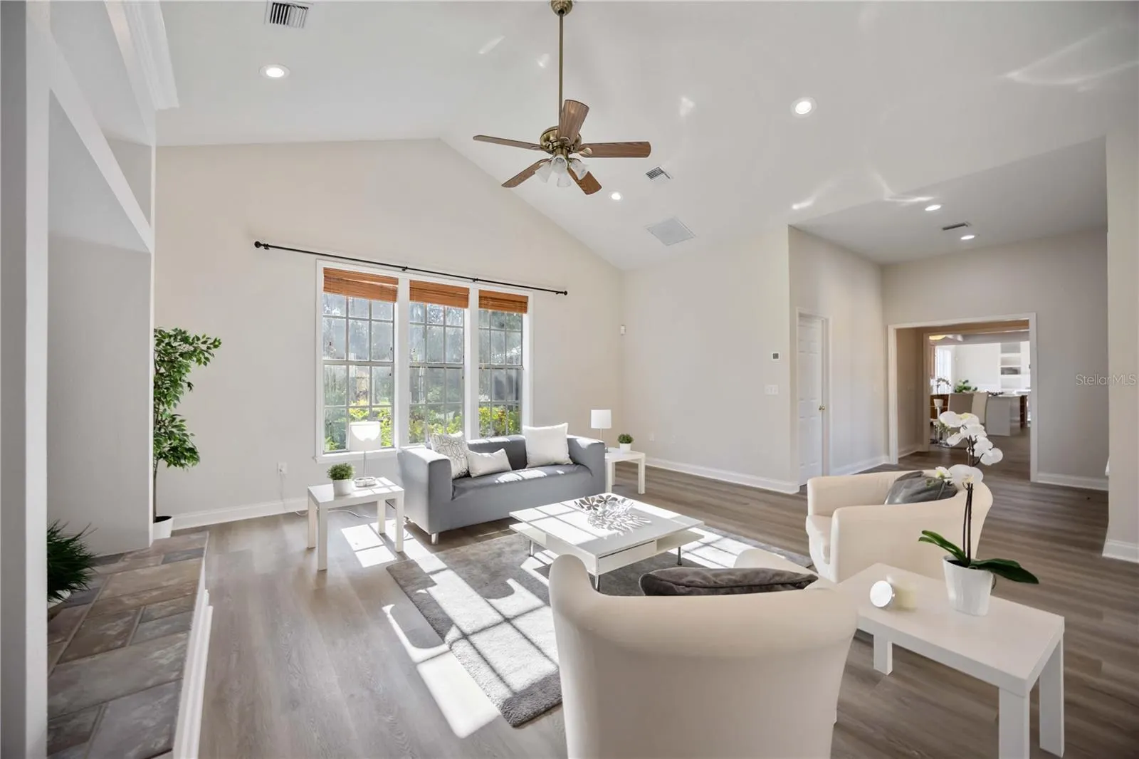1245 HANOVERIAN CIR