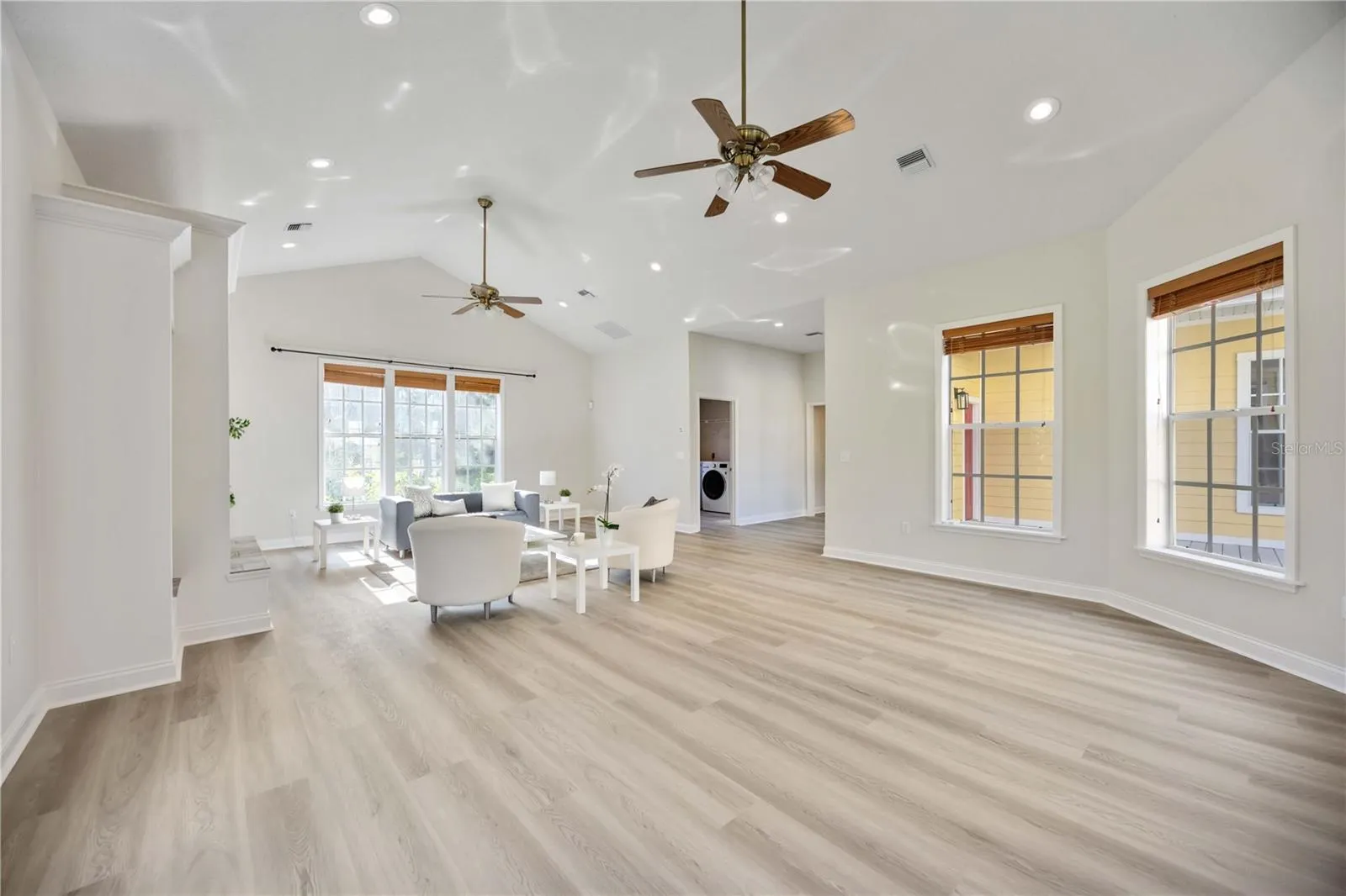 1245 HANOVERIAN CIR