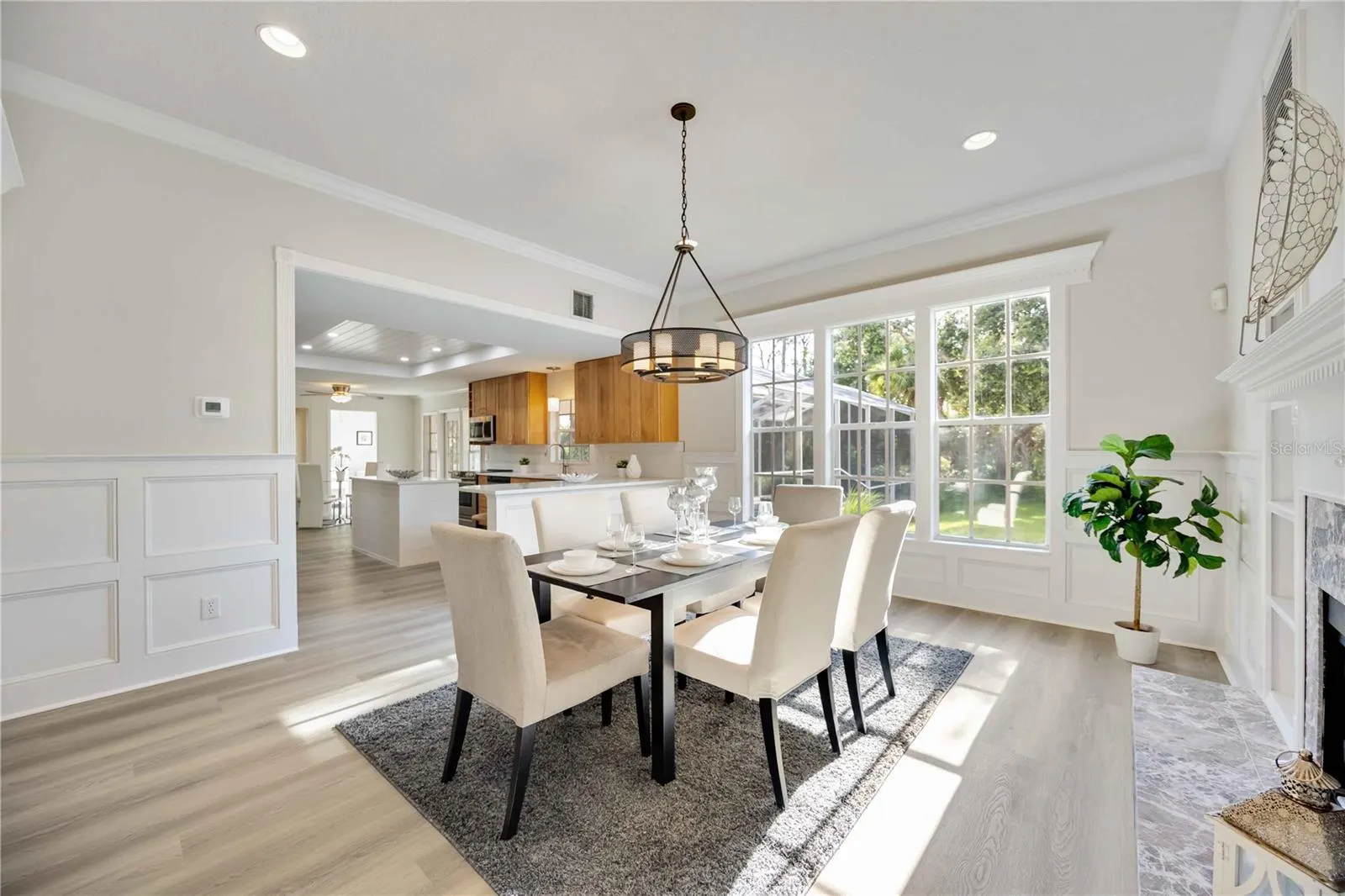 1245 HANOVERIAN CIR