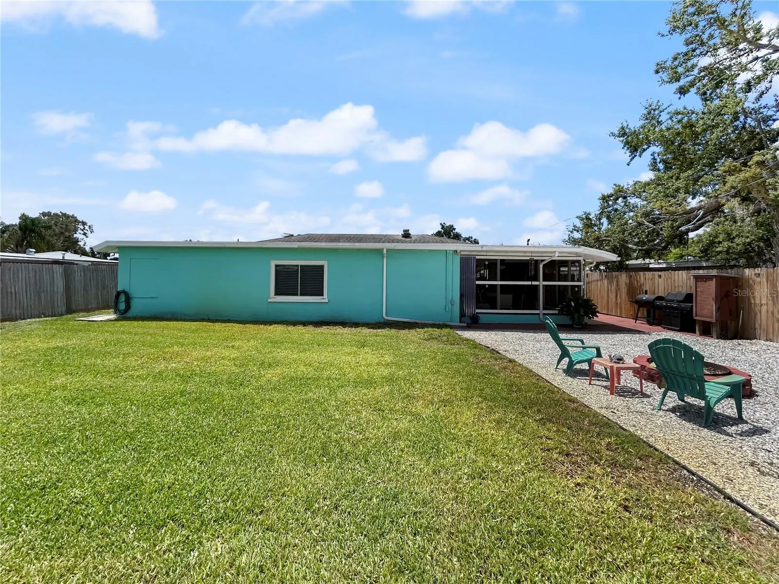 2307 EMORY AVE