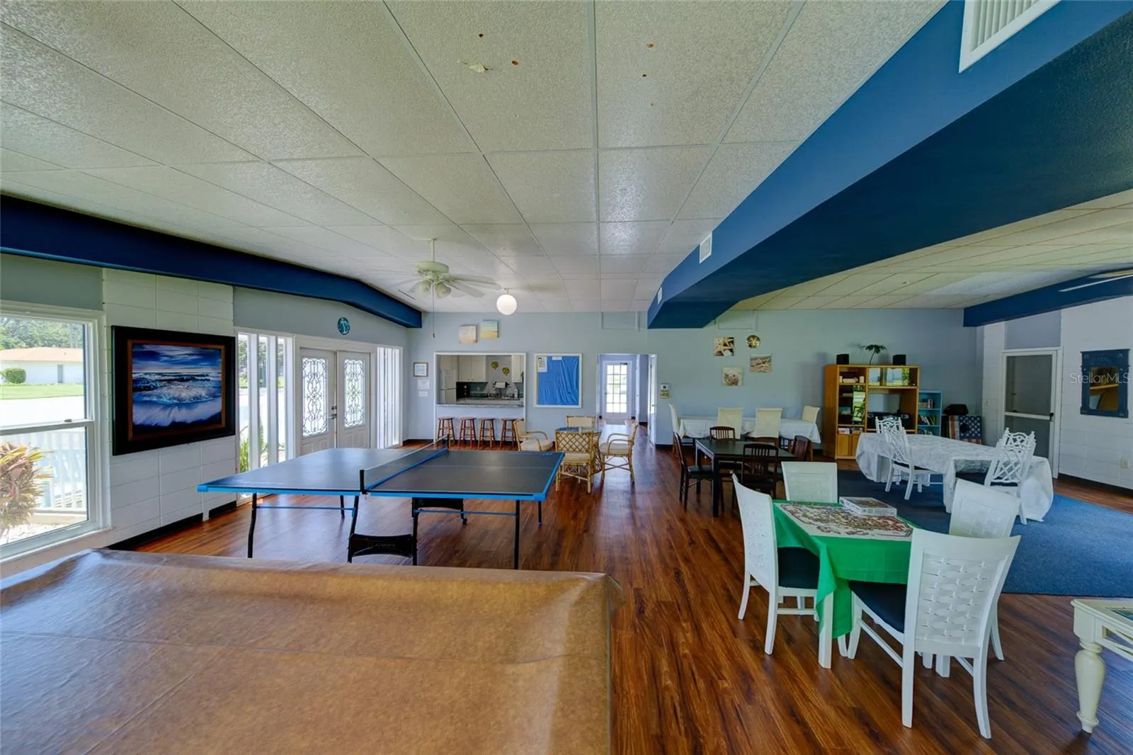 5055 LIVE OAK CIR