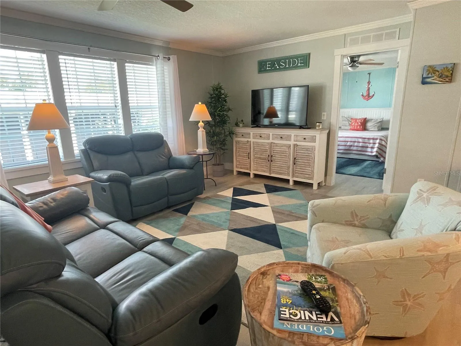 269 CAMELOT DR
