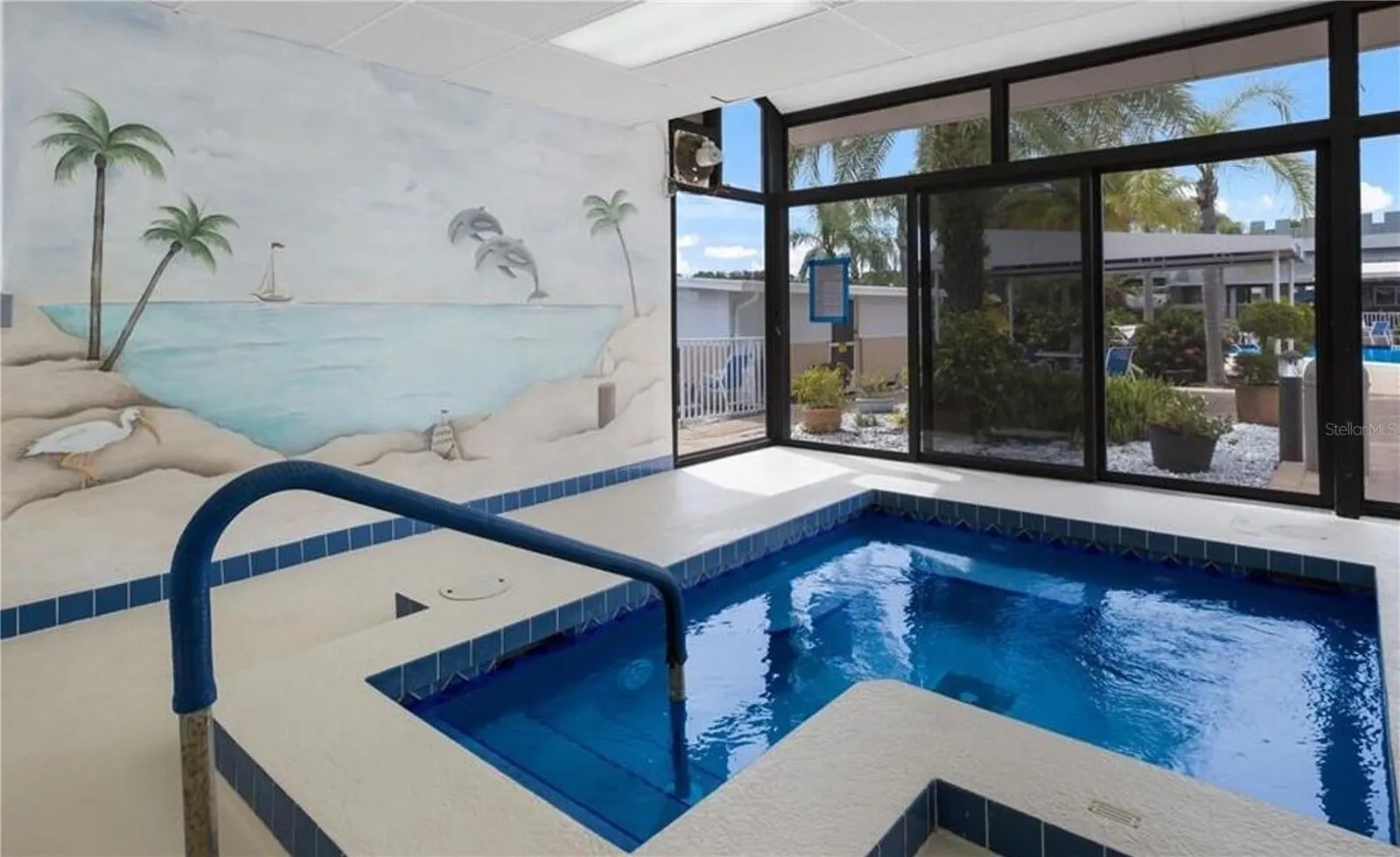 269 CAMELOT DR