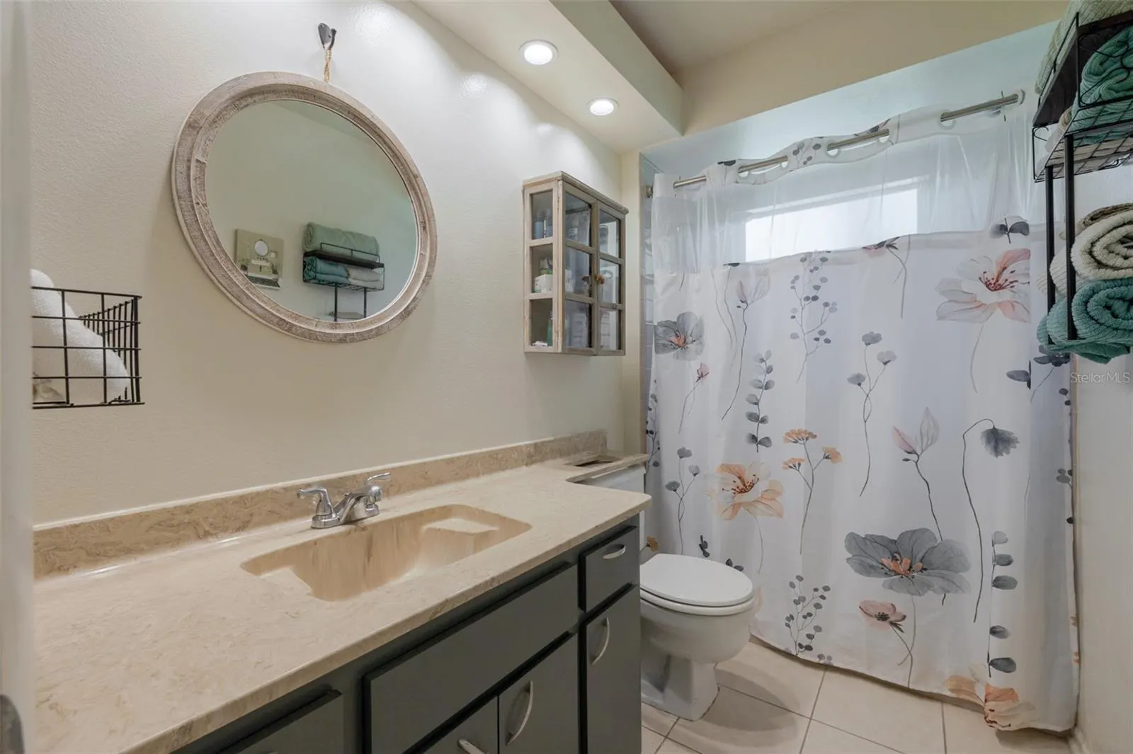 4846 VILLAGE GARDENS DR