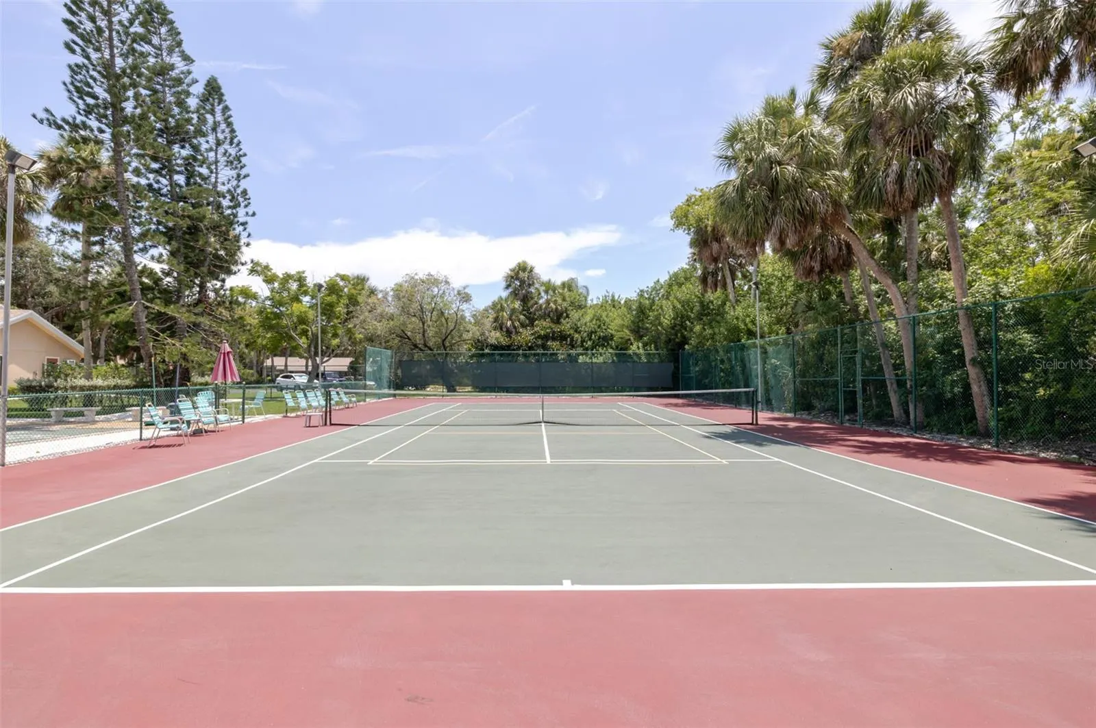 4846 VILLAGE GARDENS DR