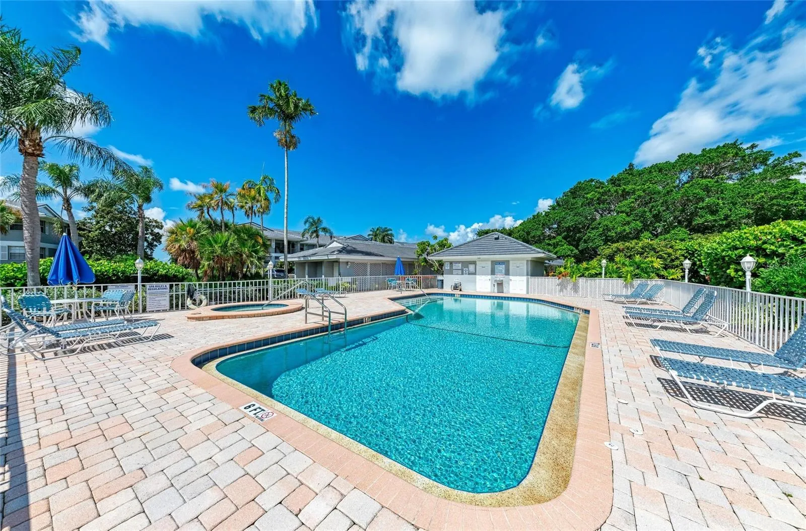 1247 EDGEWATER CIR #1247, #1247