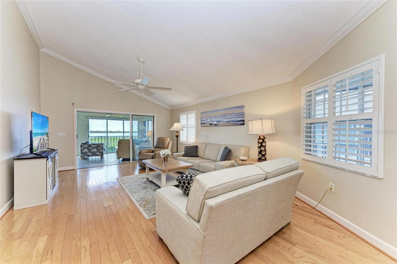 1247 EDGEWATER CIR #1247, #1247