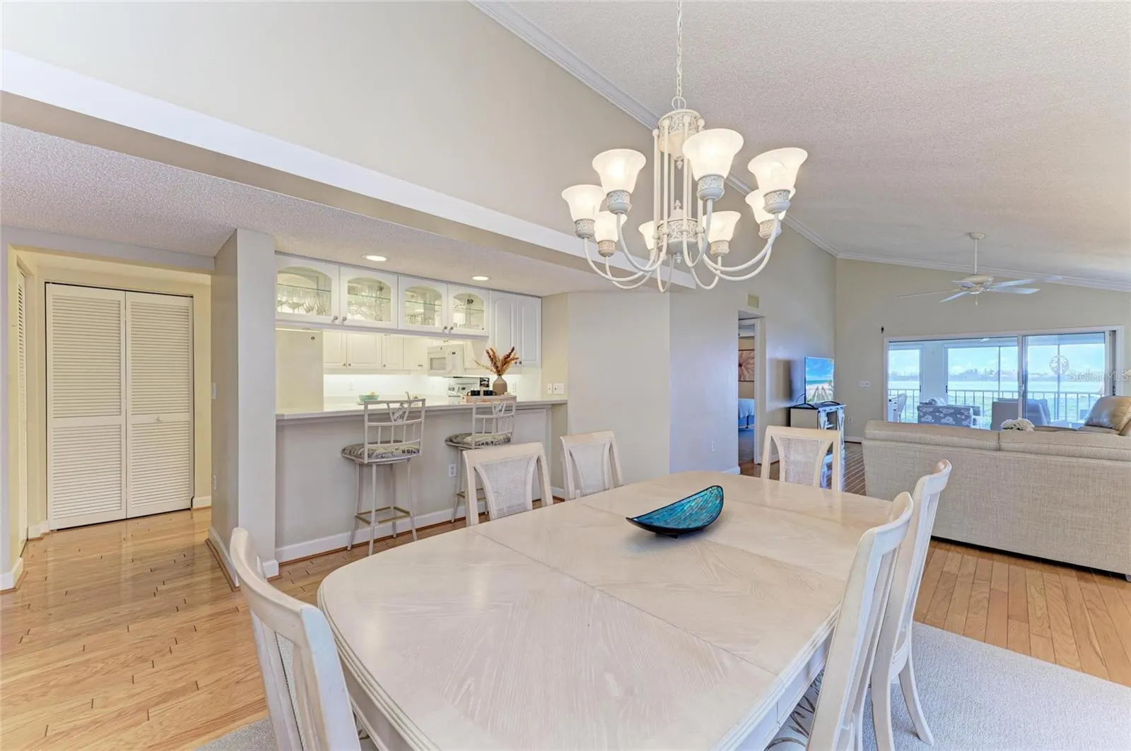 1247 EDGEWATER CIR #1247, #1247