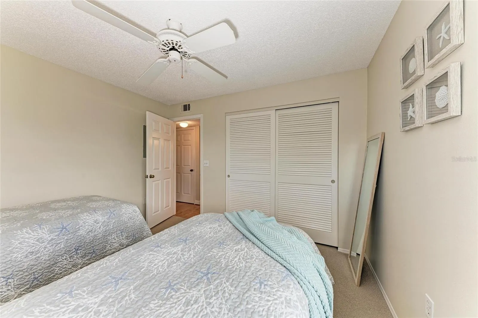 1247 EDGEWATER CIR #1247, #1247