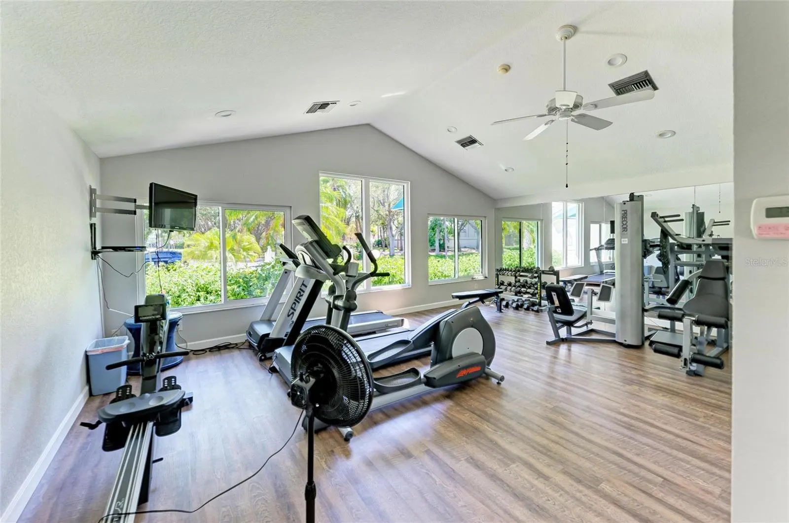 1247 EDGEWATER CIR #1247, #1247