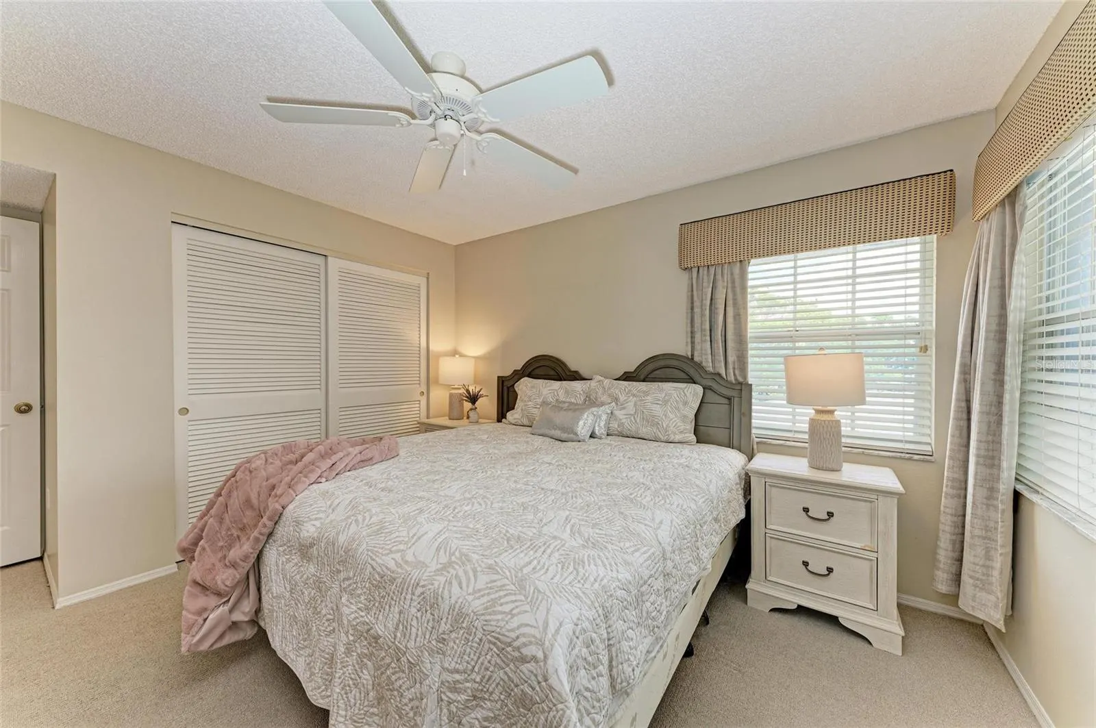 1247 EDGEWATER CIR #1247, #1247