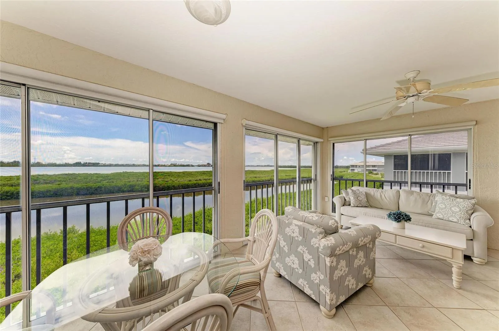 1247 EDGEWATER CIR #1247, #1247