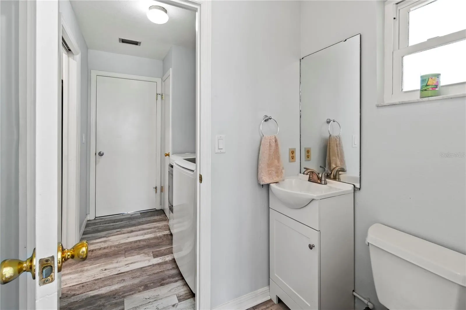 107 COROT DR