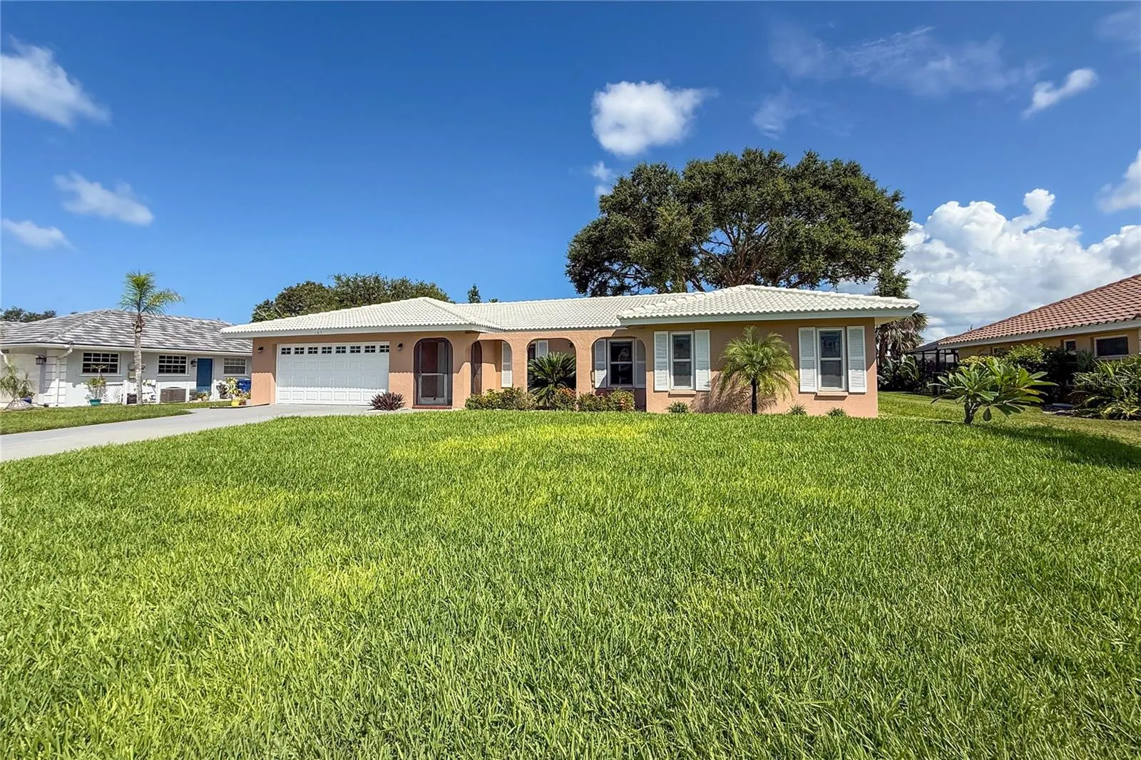 107 COROT DR