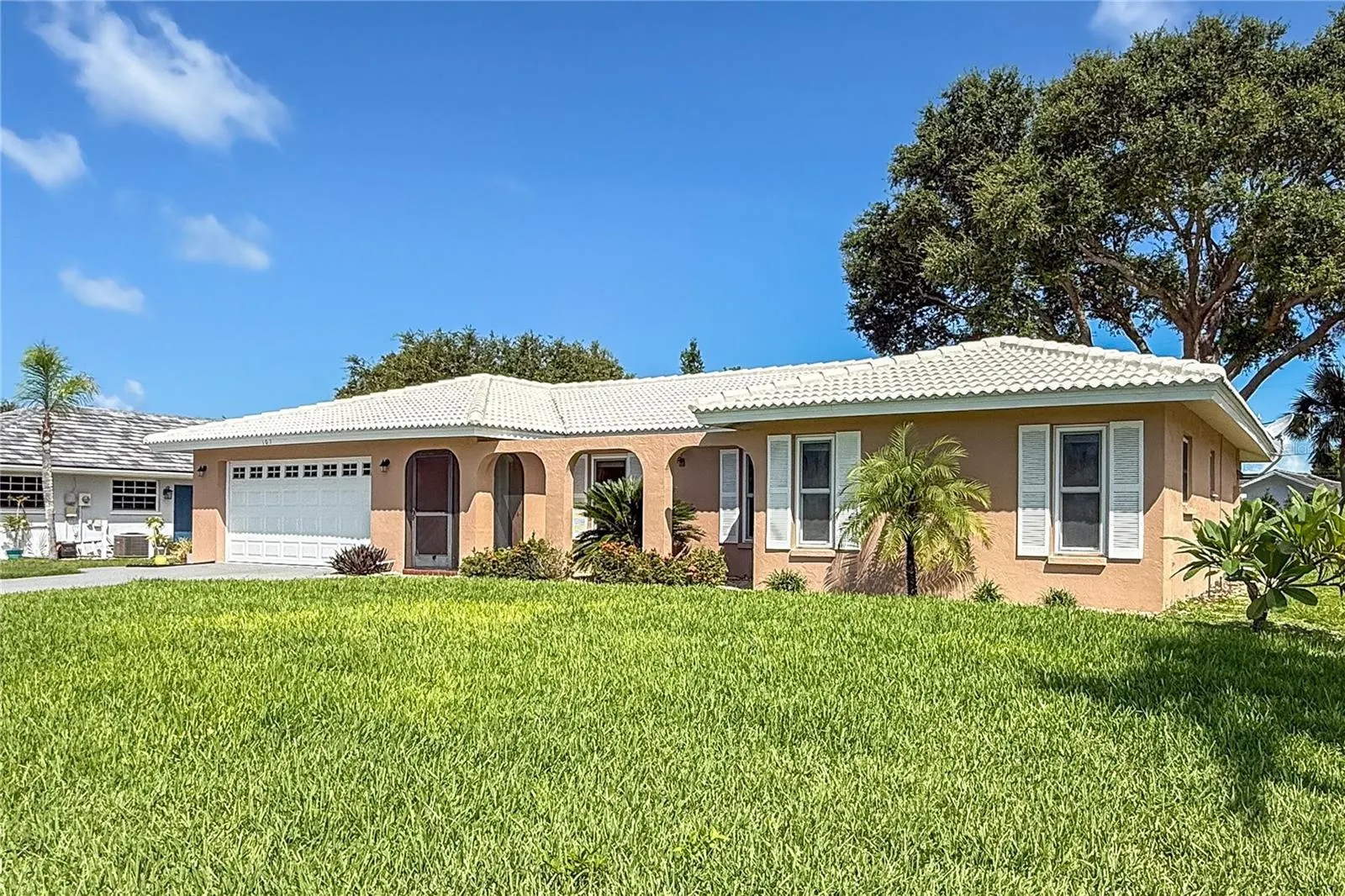 107 COROT DR