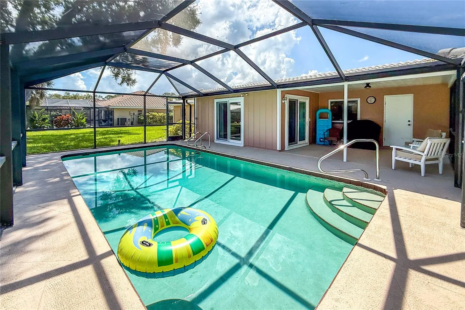 107 COROT DR
