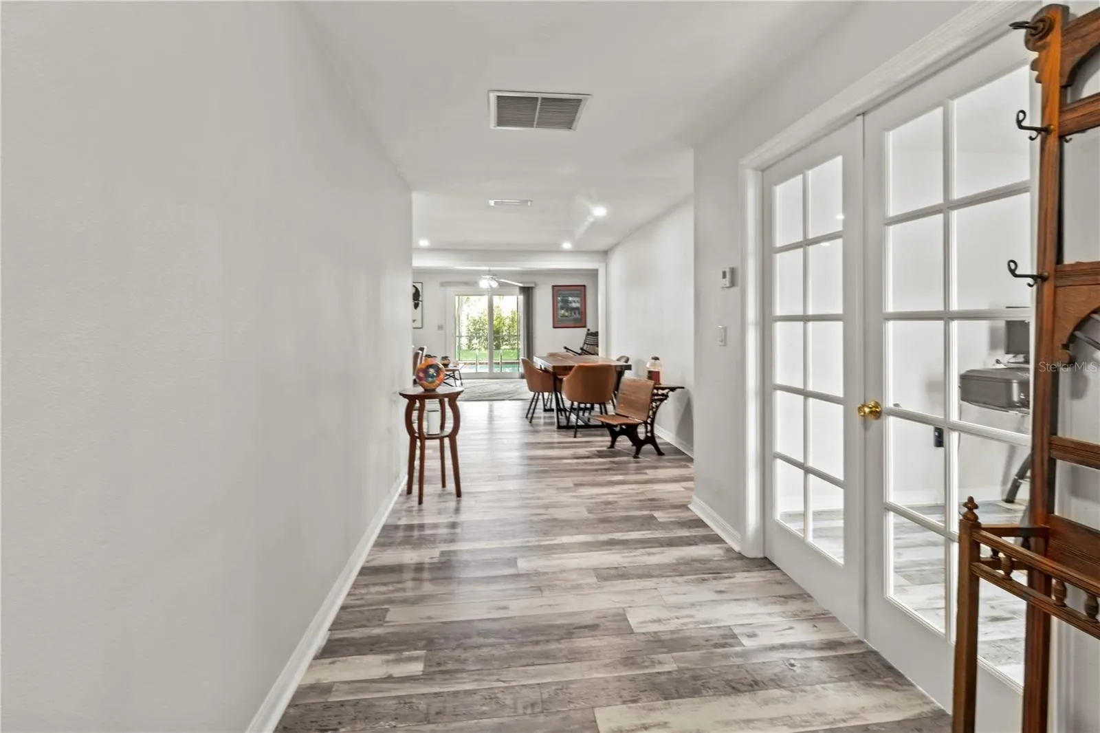 107 COROT DR