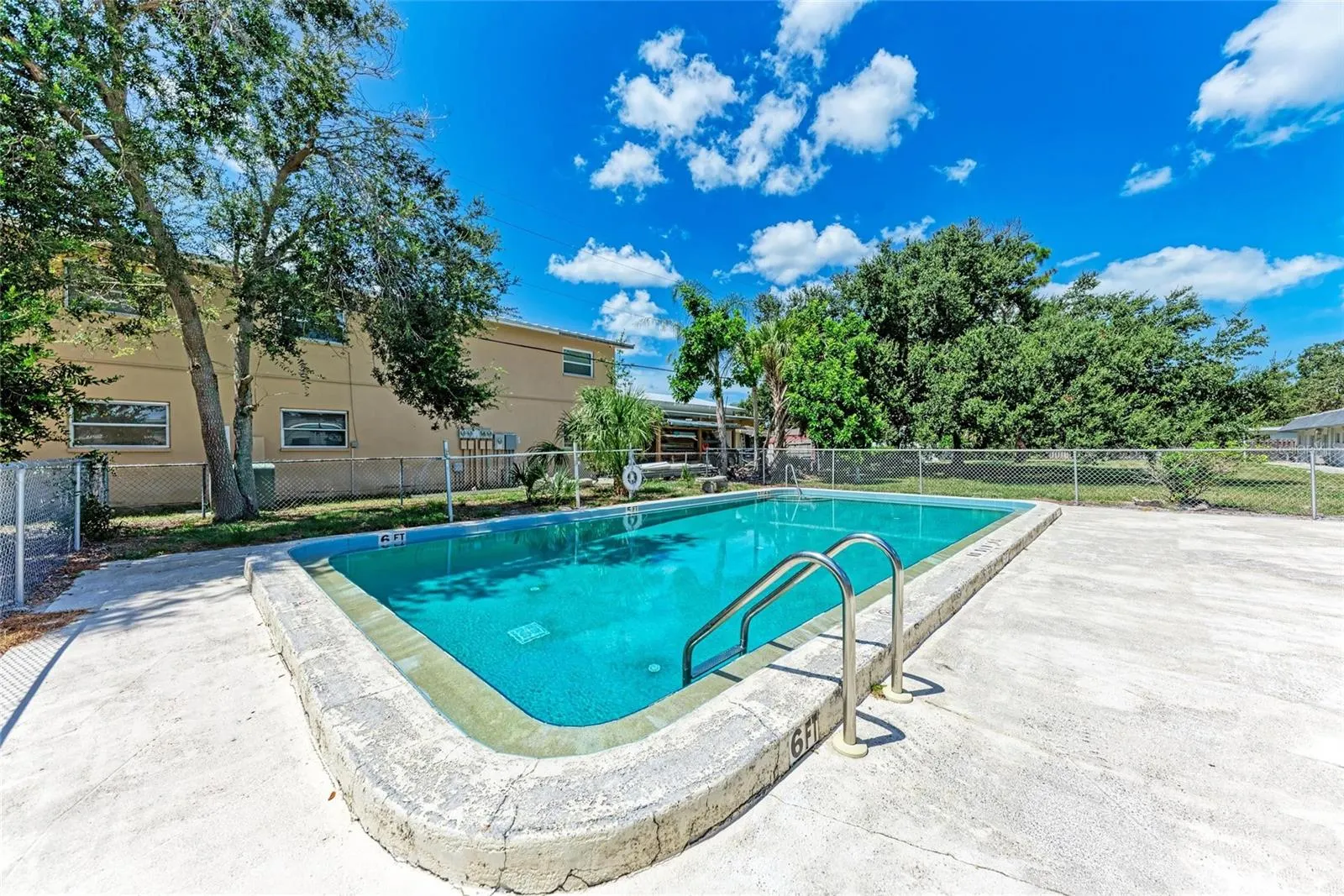 4444 SWIFT RD #46, #46