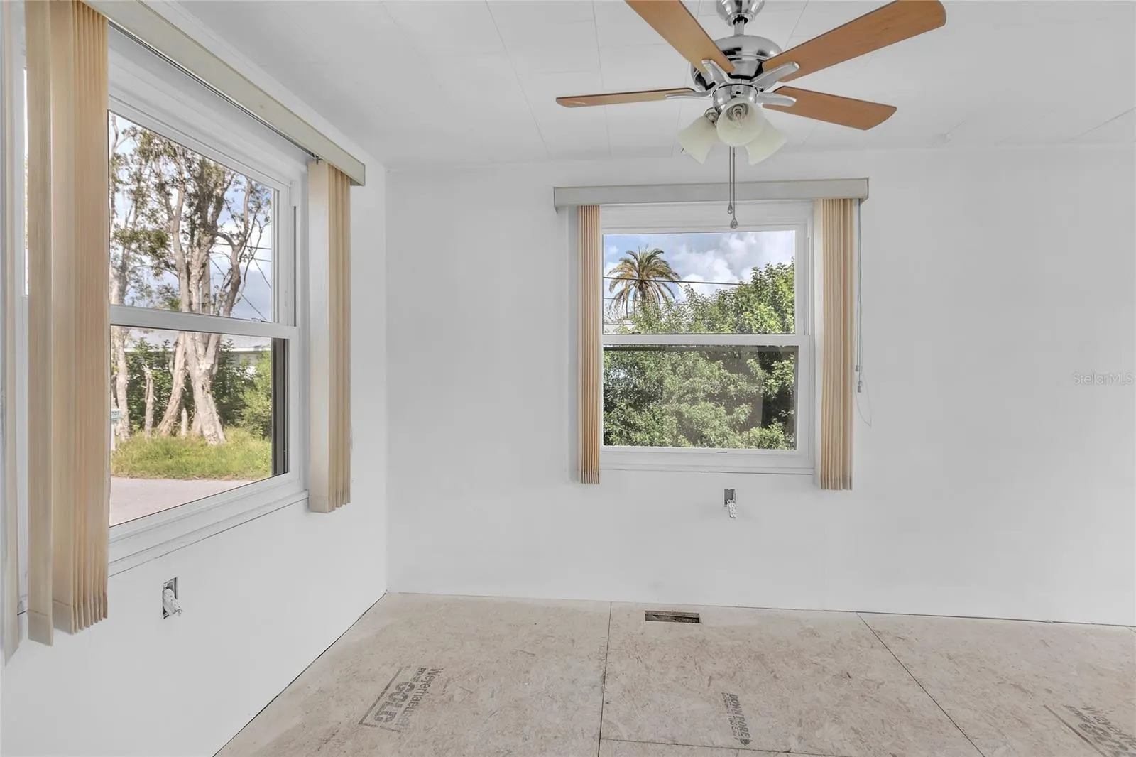 3705 116TH STREET CT W