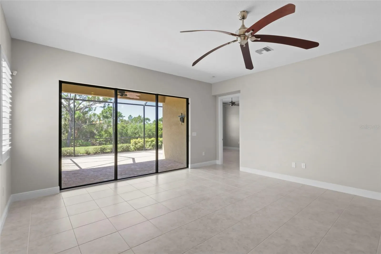 10401 CROOKED CREEK DR