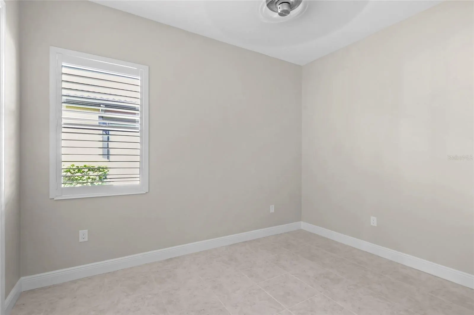 10401 CROOKED CREEK DR