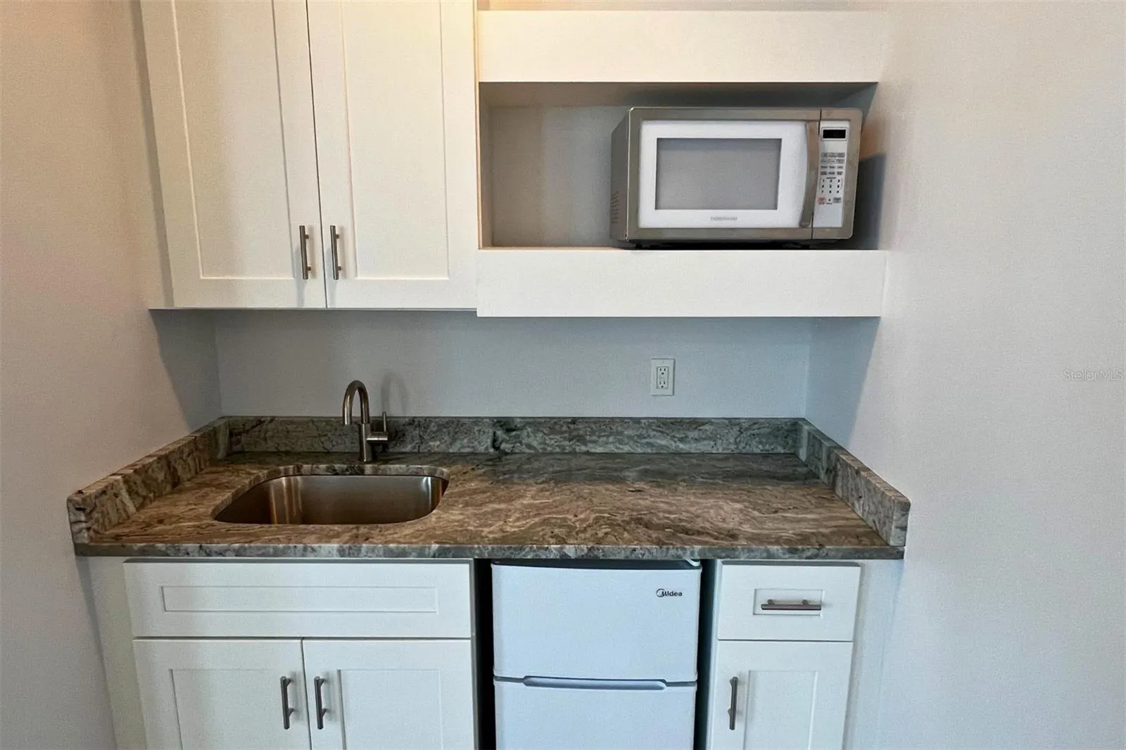 516 TAMIAMI TRL S #102, #102