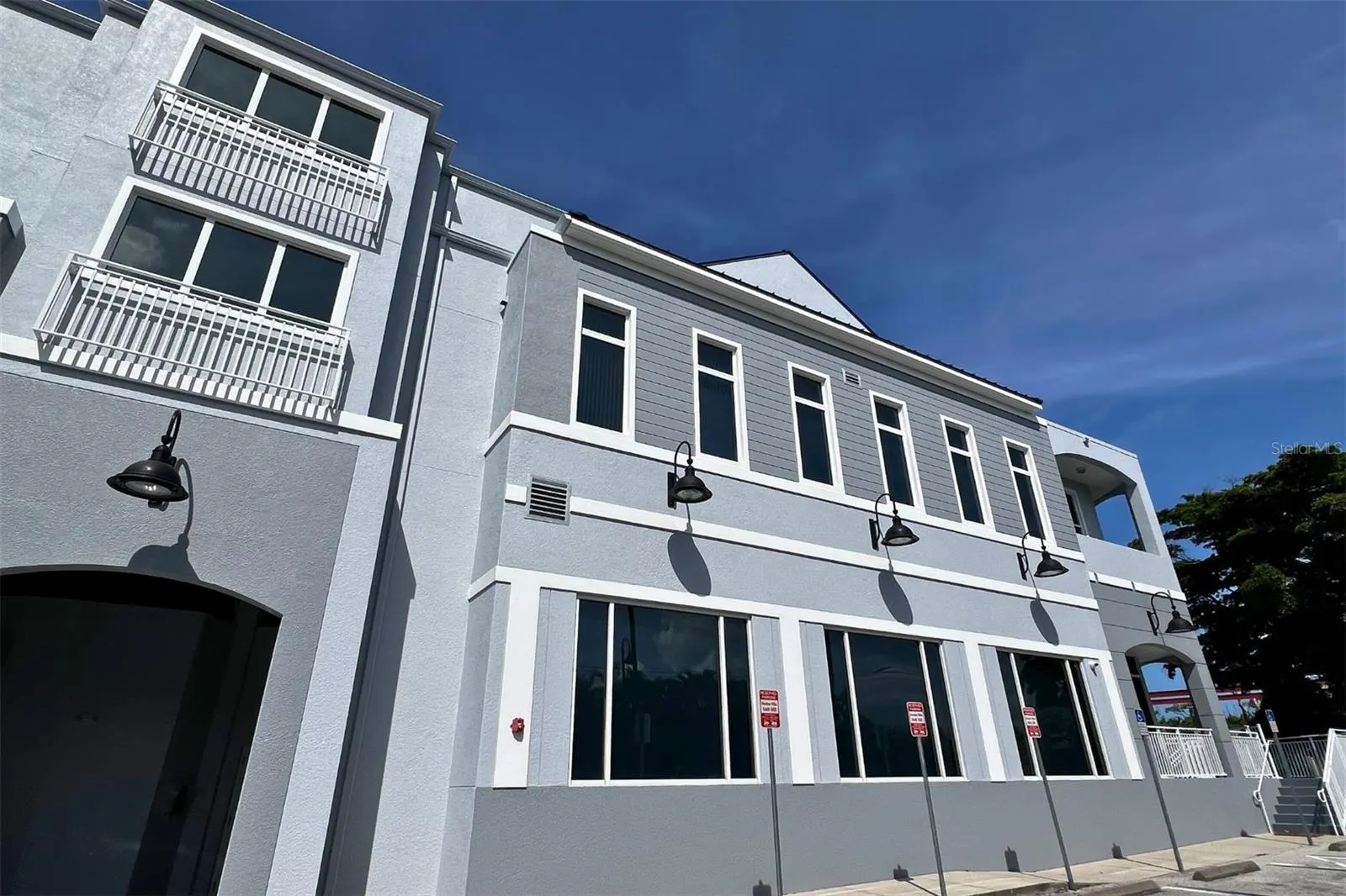 516 TAMIAMI TRL S #102, #102