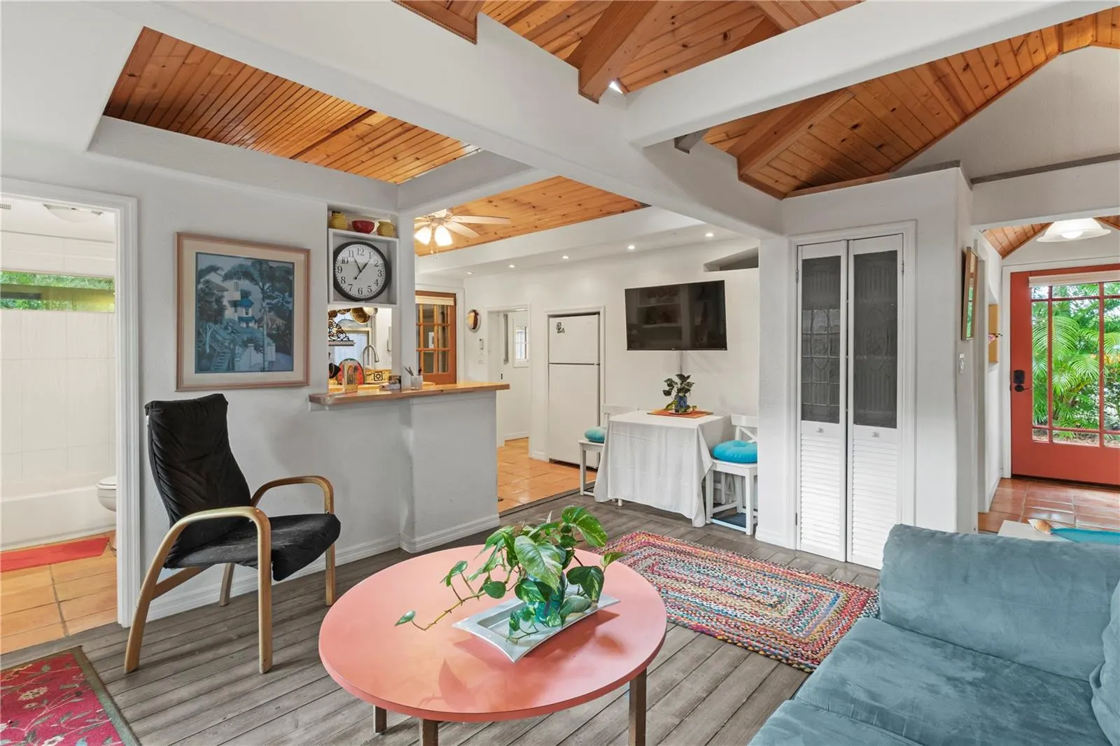 1108 COLLETON DR